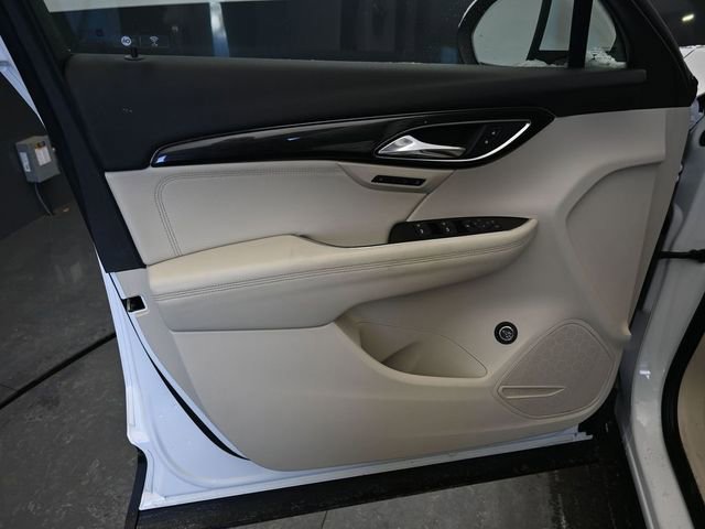 Used 2023 Buick Envision Essence image 17