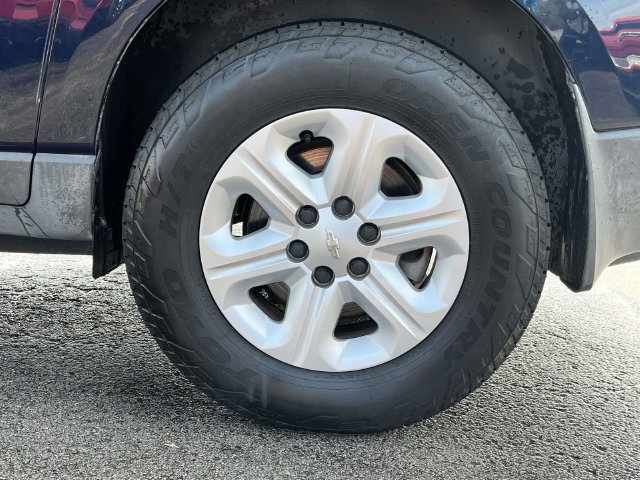 Used 2011 Chevrolet Traverse LS FWD image 11