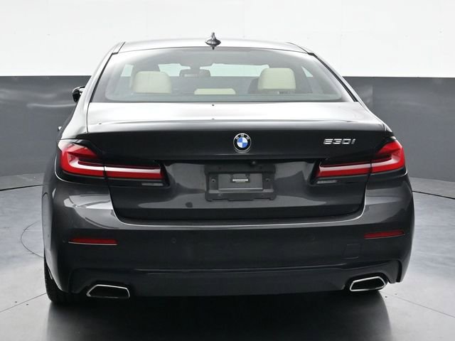 Used 2021 BMW 530i w/ Premium Package image 6