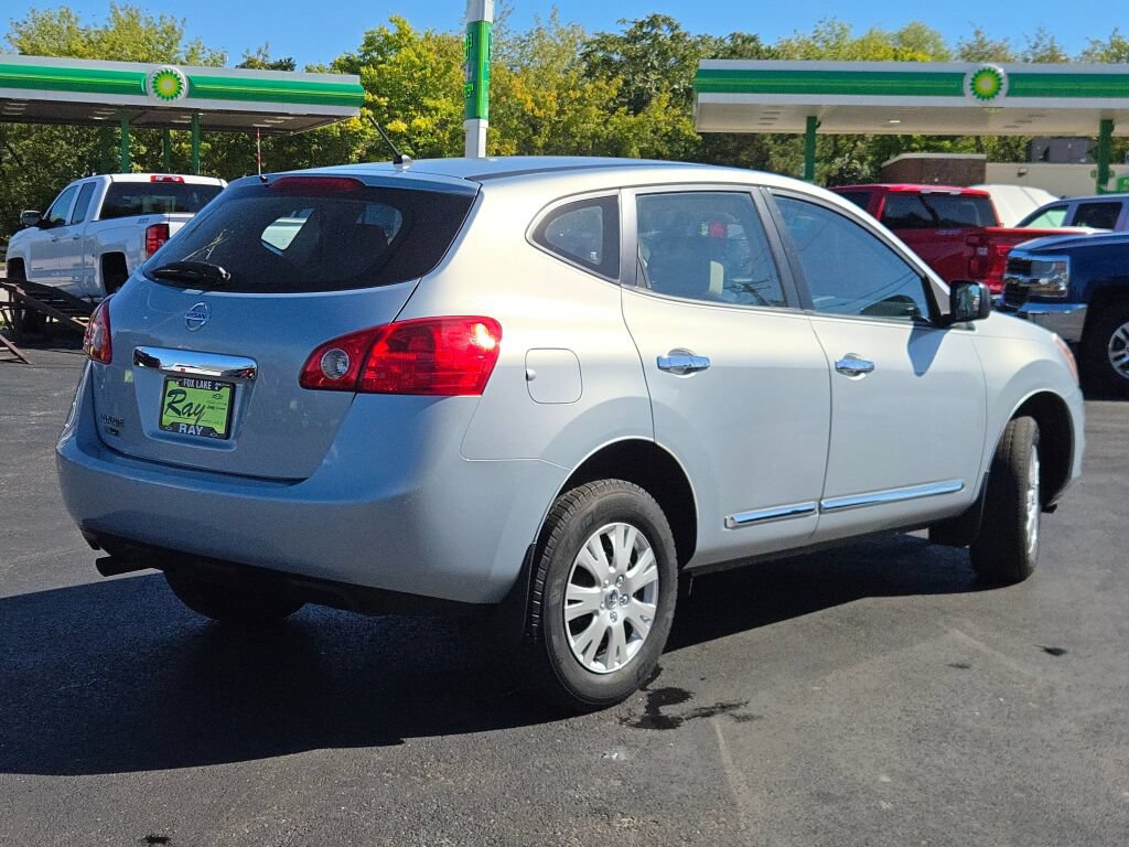 Used 2014 Nissan Rogue S FWD image 13