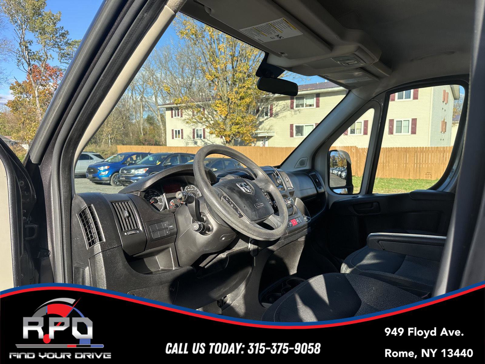 Used 2017 RAM ProMaster 1500 w/ Interior Convenience Group image 11