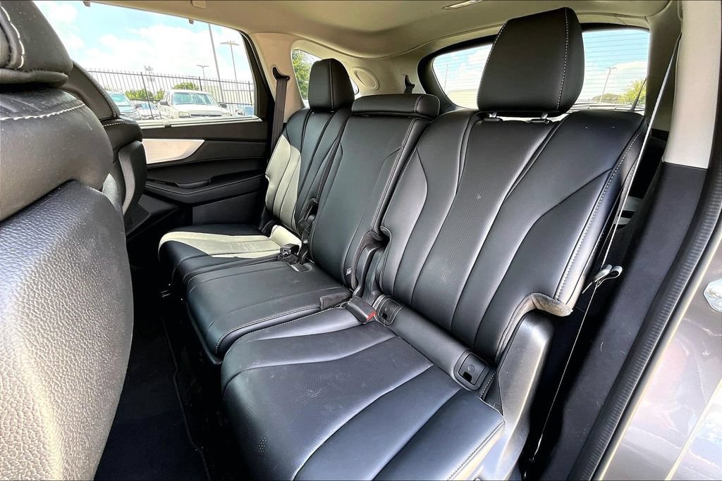 Certified 2026 Acura MDX w/ Technology Package FWD image 31