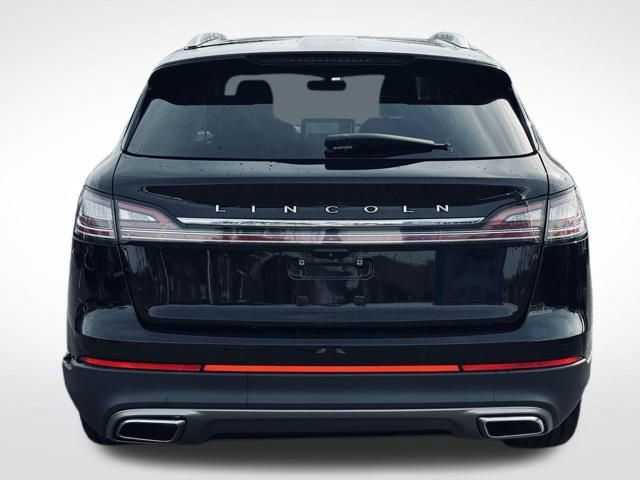 Used 2022 Lincoln Nautilus Reserve w/ Equipment Group 201A image 7