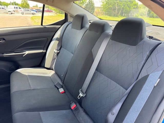 Used 2023 Nissan Versa SV FWD image 13