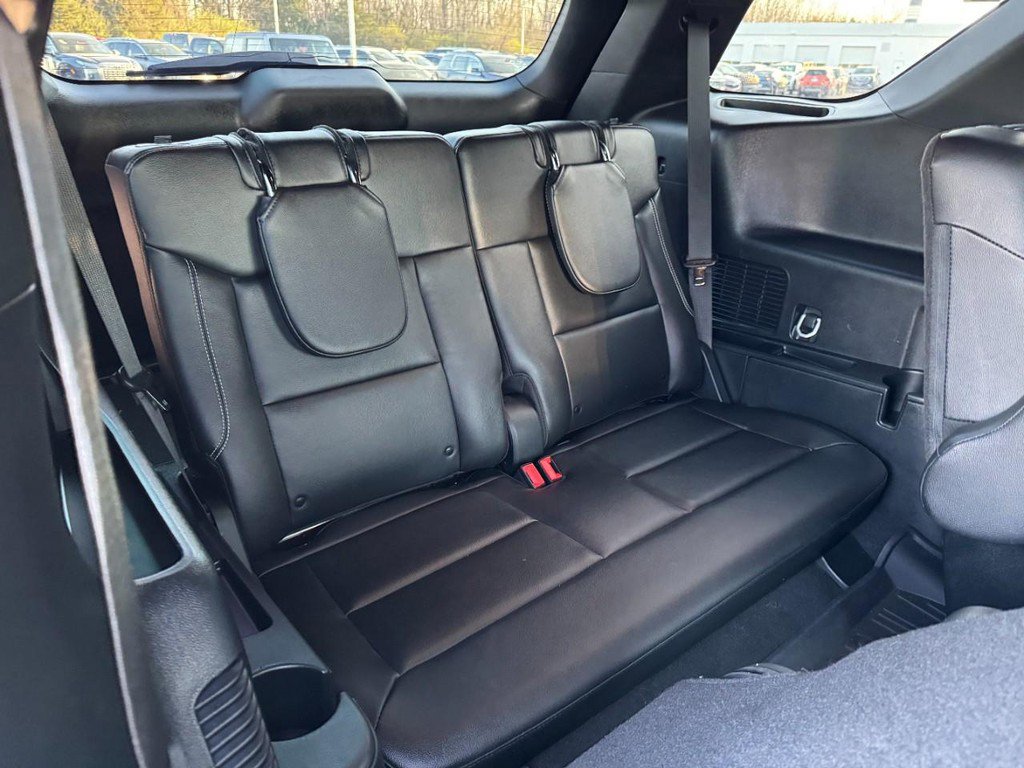 Used 2023 Ford Explorer ST w/ Equipment Group 401A image 14