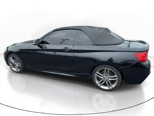 Used 2018 BMW 230i Convertible RWD image 7