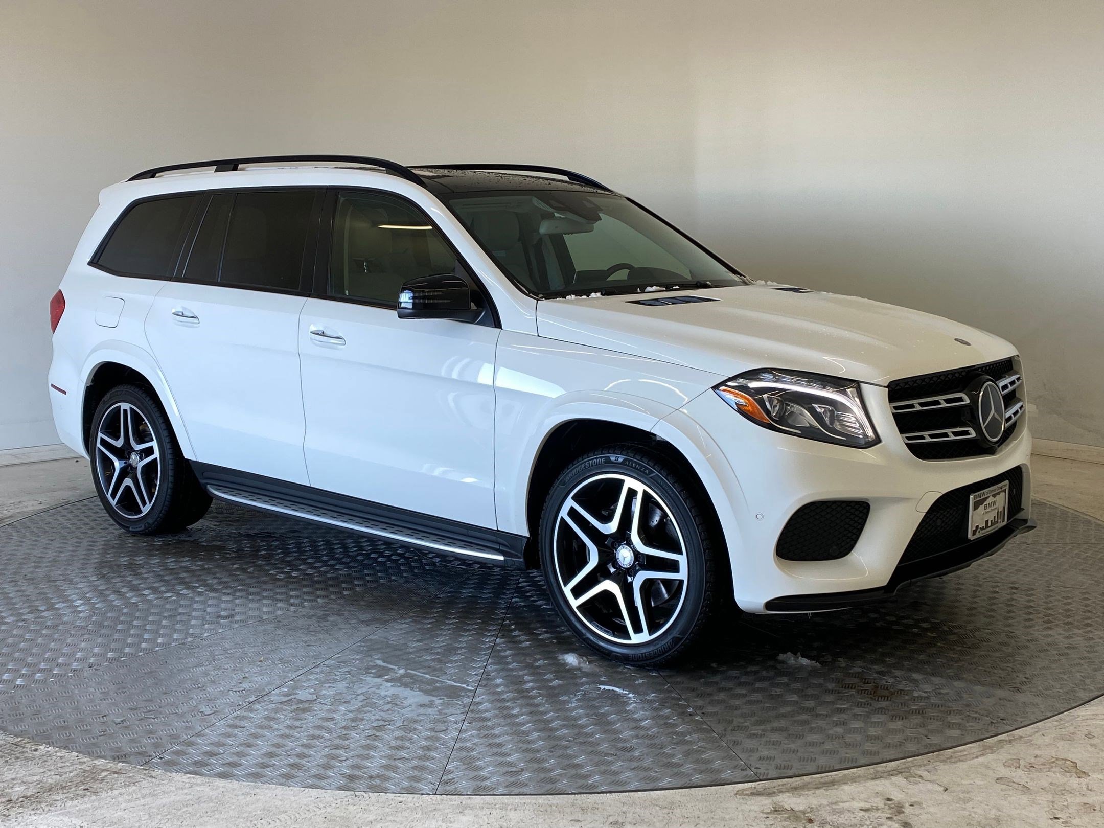 Used 2017 Mercedes-Benz GLS 550 4MATIC image 7