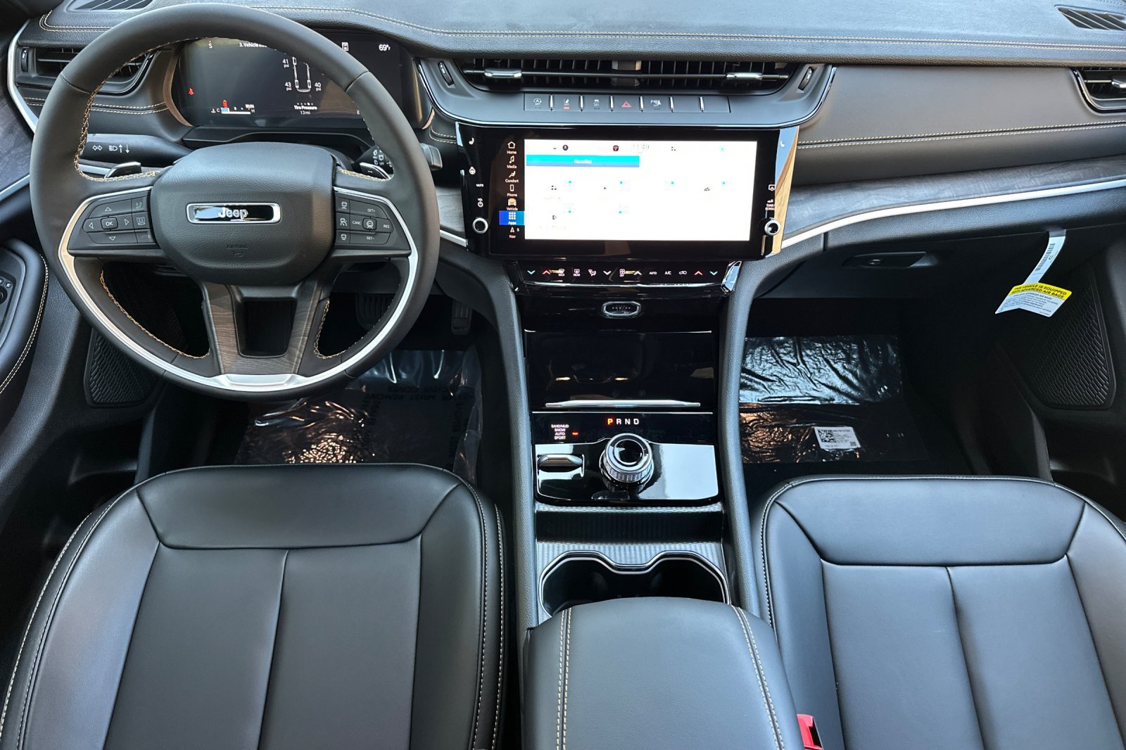 New 2026 Jeep Grand Cherokee L Limited AWD/4WD image 12