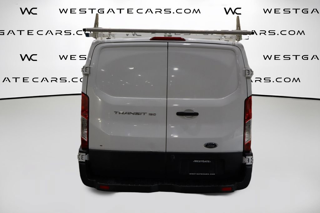 Used 2017 Ford Transit 150 130 Low Roof RWD image 4