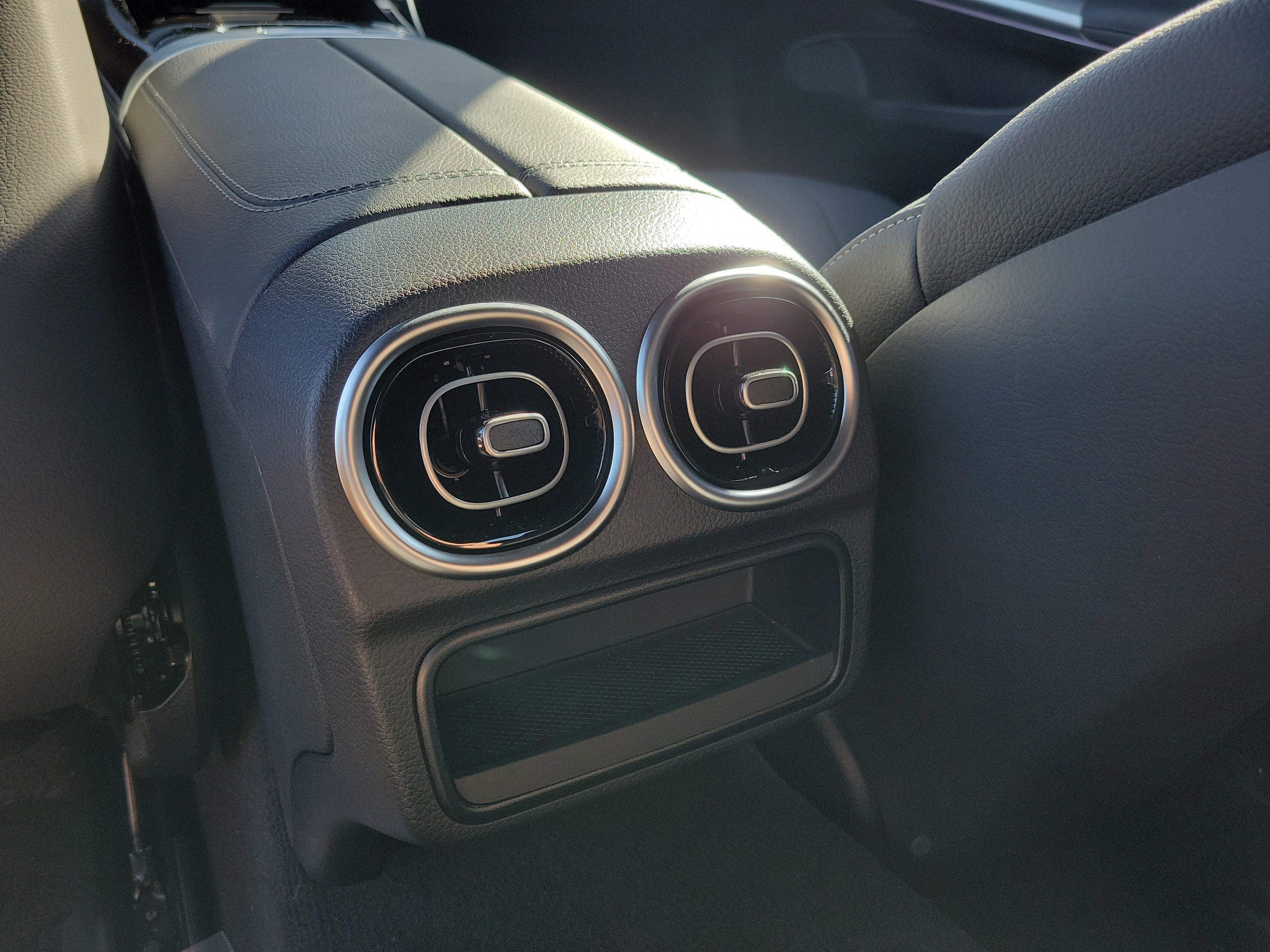 Certified 2025 Mercedes-Benz CLE 450 4MATIC Cabriolet image 17