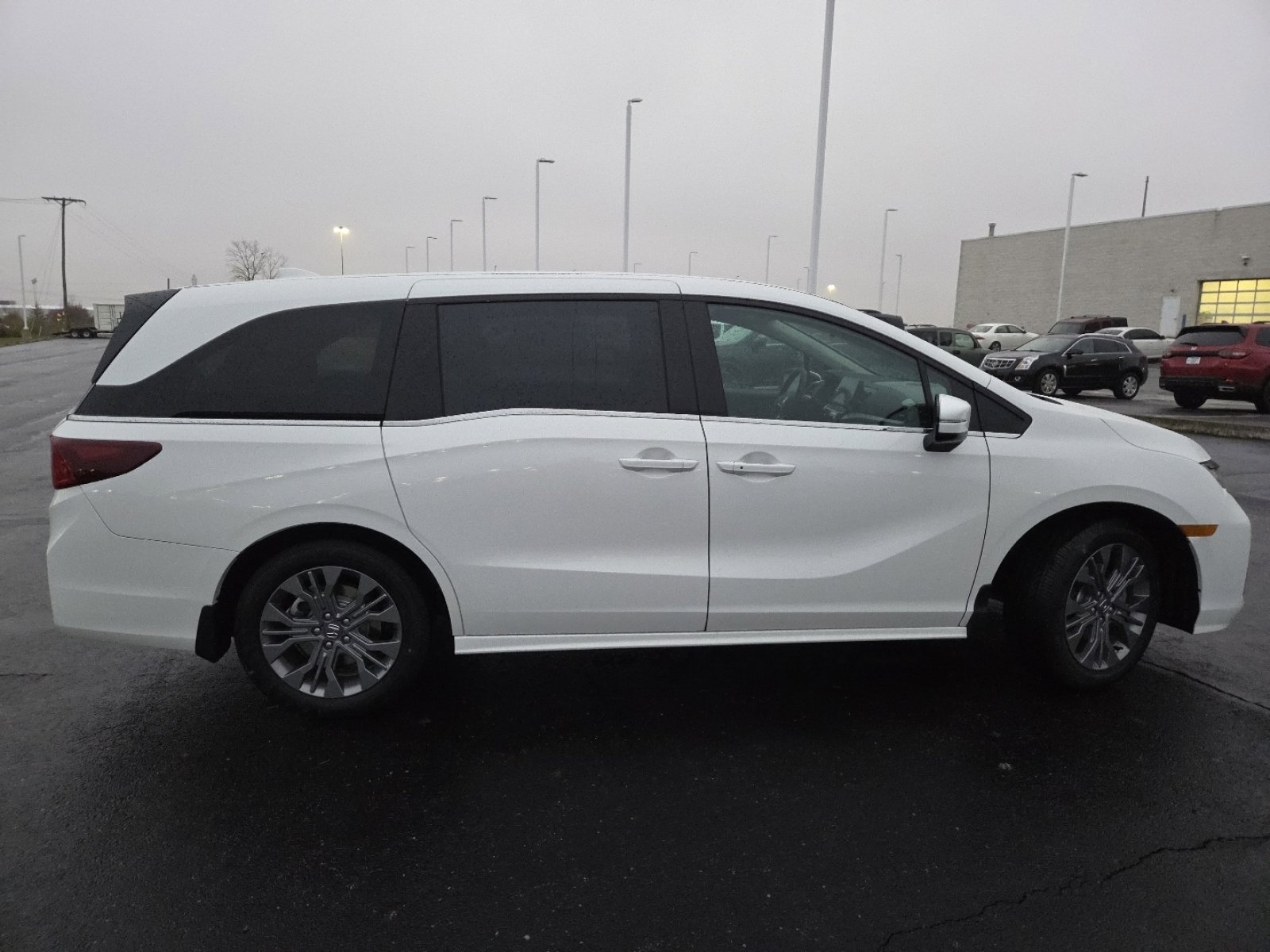 New 2026 Honda Odyssey Touring image 20