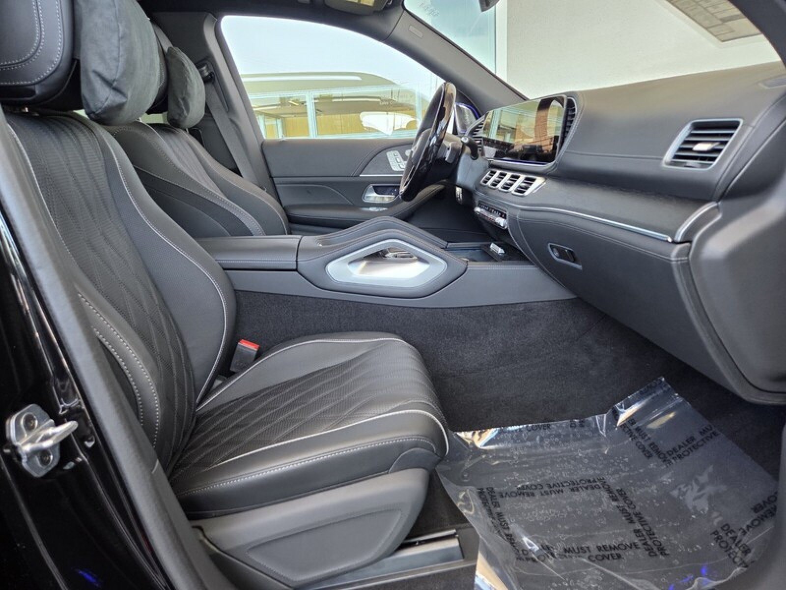 New 2026 Mercedes-Benz Maybach GLS 600 4MATIC image 19