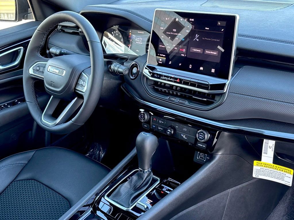New 2026 Jeep Compass Altitude image 23