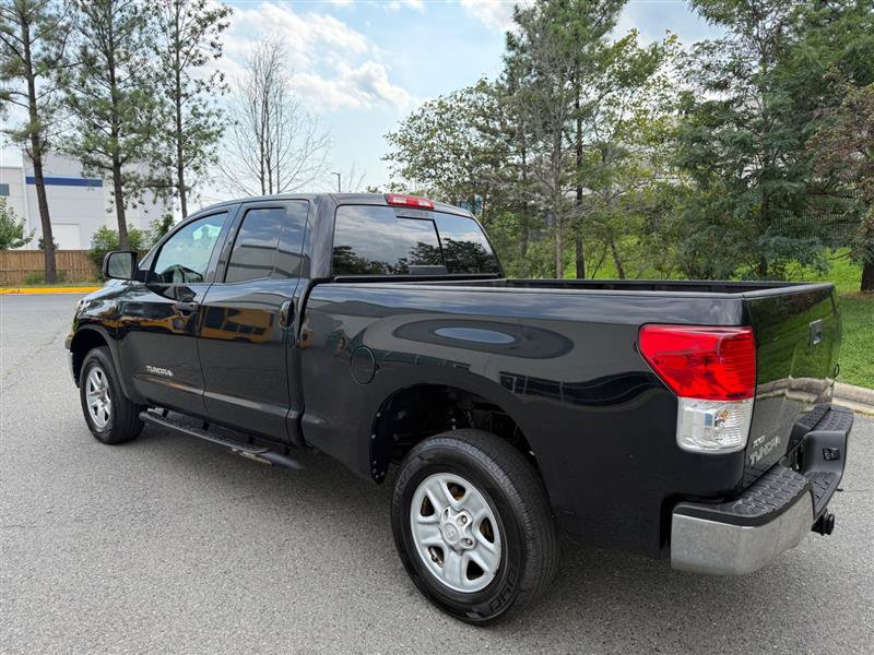 Used 2011 Toyota Tundra 4x4 Double Cab w/ Tow Pkg image 7