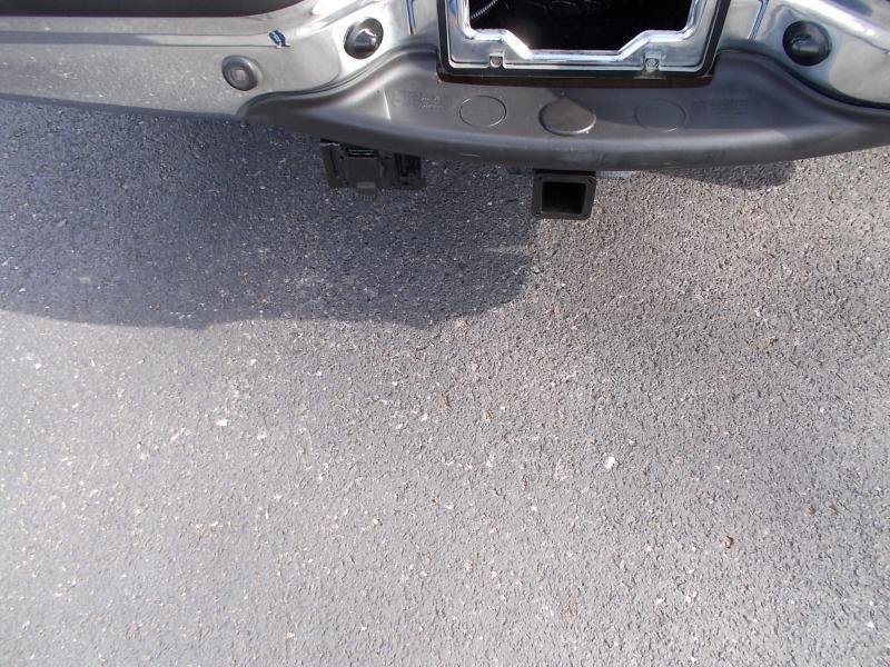 Used 2004 Ford F350 Lariat AWD/4WD image 16