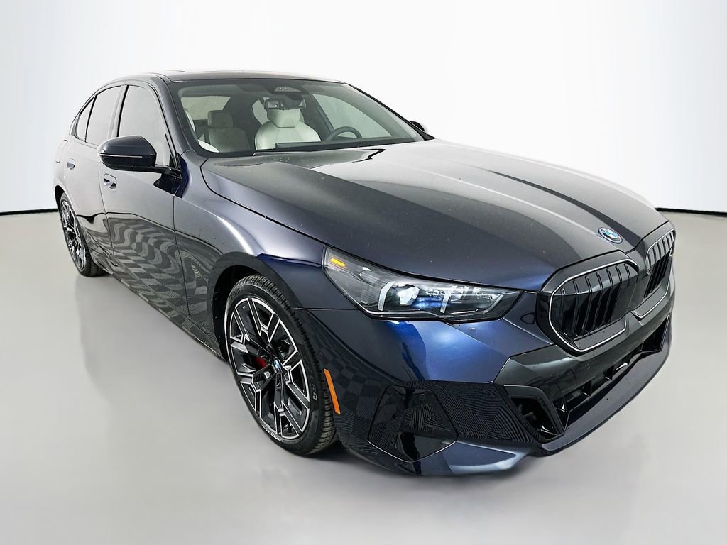 New 2026 BMW i5 eDrive40 w/ M Sport Package image 3