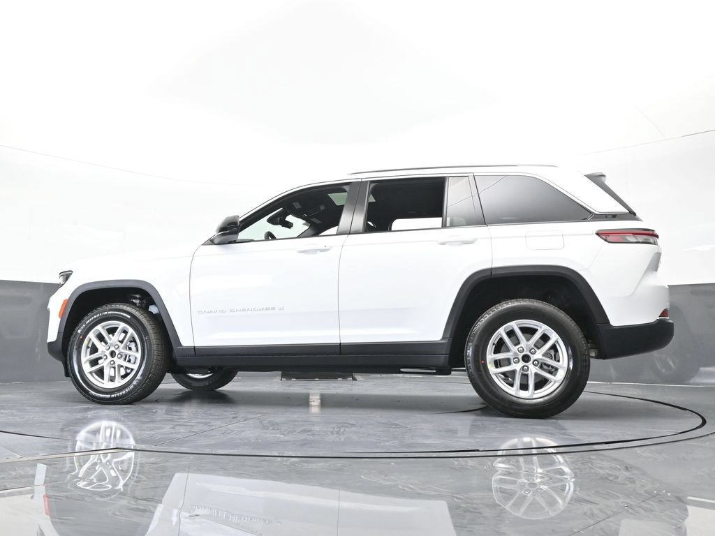 New 2026 Jeep Grand Cherokee Laredo X AWD/4WD image 54