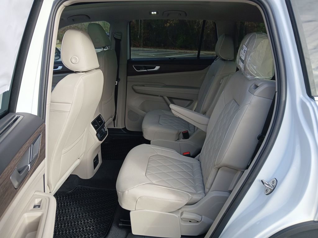 New 2026 Volkswagen Atlas SEL Premium R-Line image 25