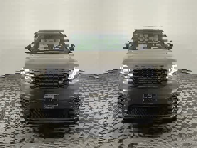 Used 2020 Land Rover Range Rover Velar R-Dynamic S image 8