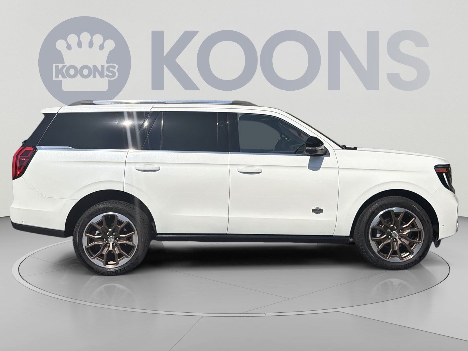 Used 2025 Ford Expedition King Ranch AWD/4WD image 8