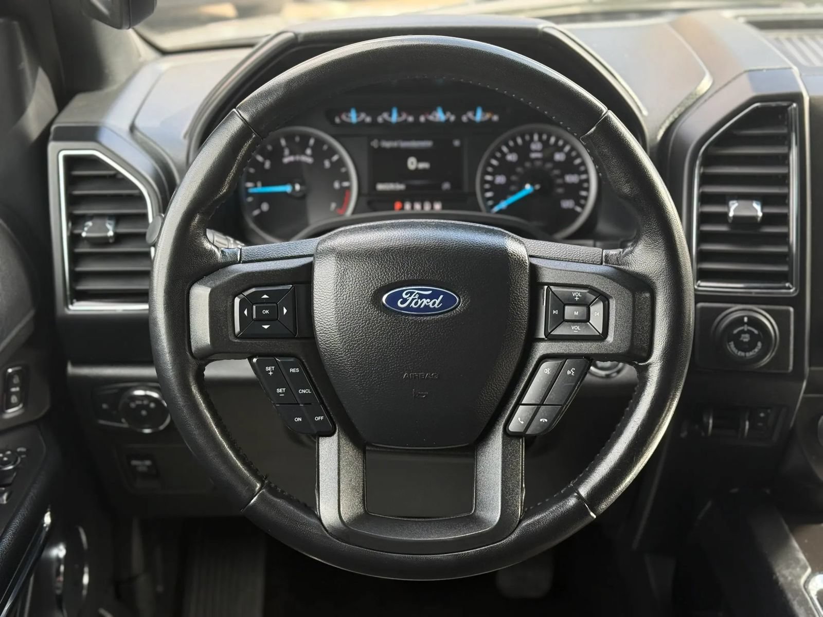Used 2021 Ford Expedition XL AWD/4WD image 17