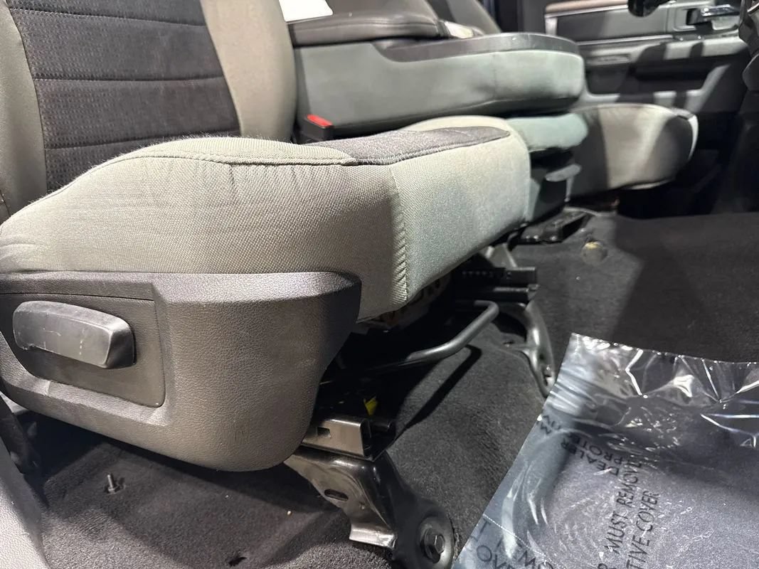 Used 2019 RAM 1500 Big Horn AWD/4WD image 79
