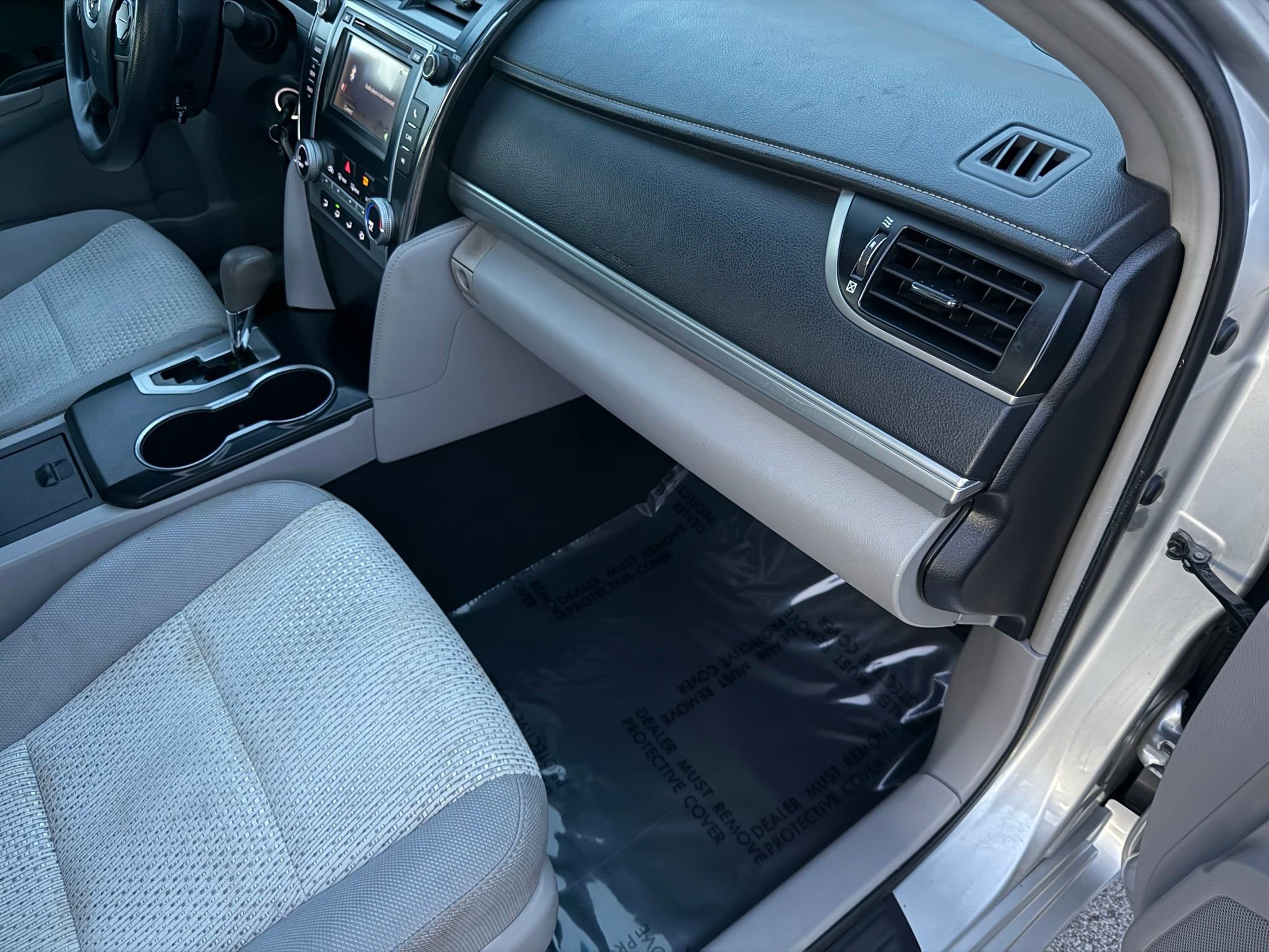 Used 2013 Toyota Camry image 15