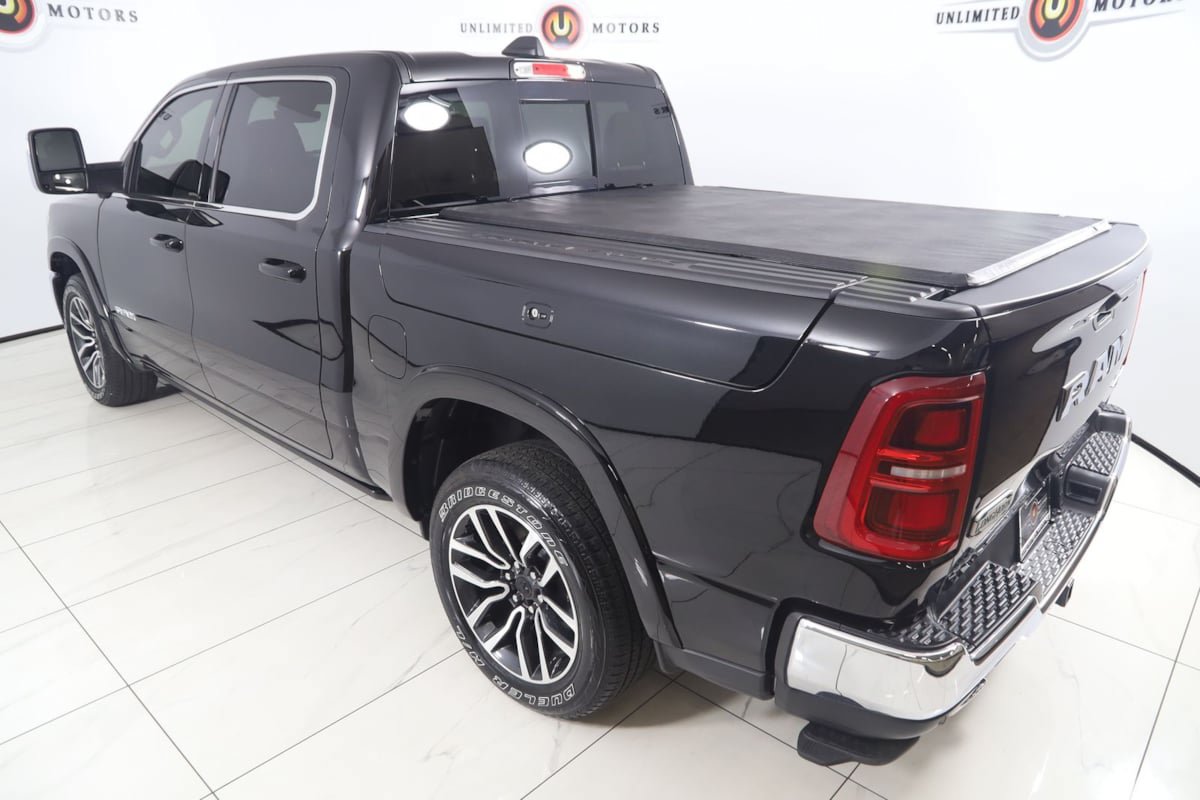 Used 2025 RAM 1500 Limited w/ Trailer Tow Group AWD/4WD image 30