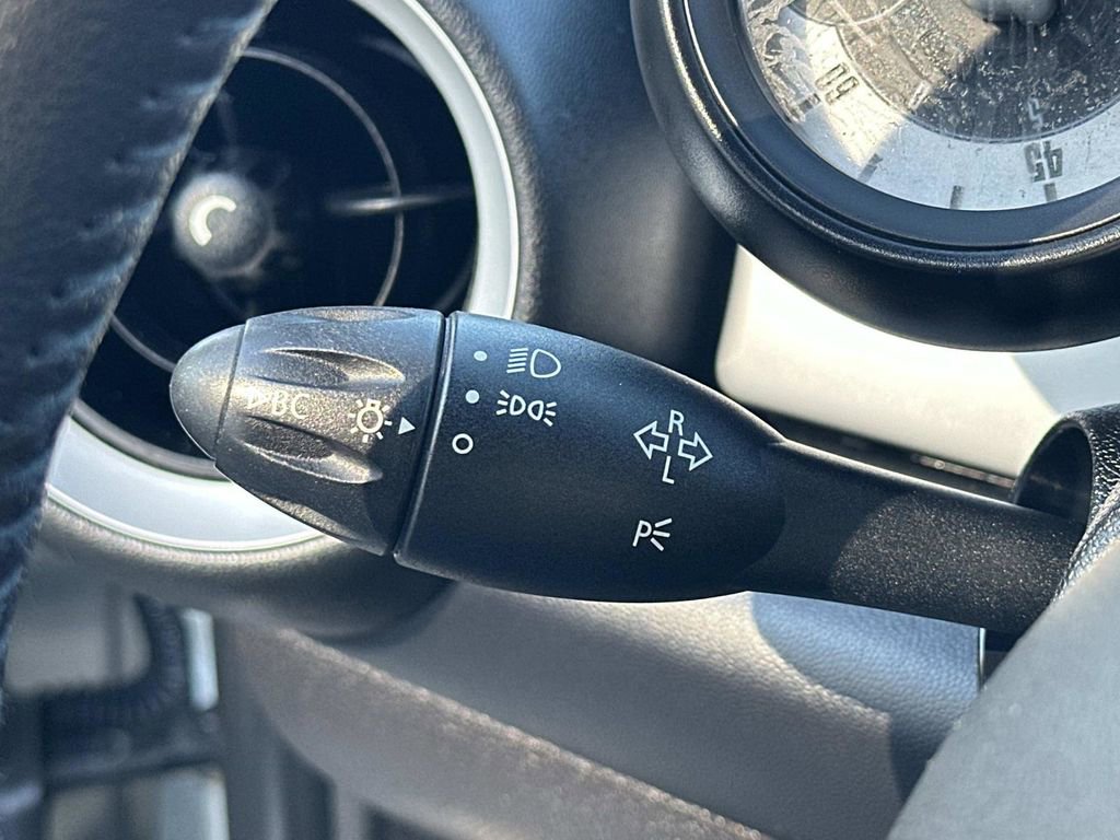 Used 2013 MINI Cooper Convertible image 17