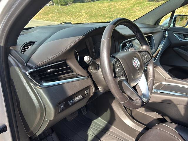 Used 2022 Buick Enclave Avenir w/ Avenir Technology Package image 13
