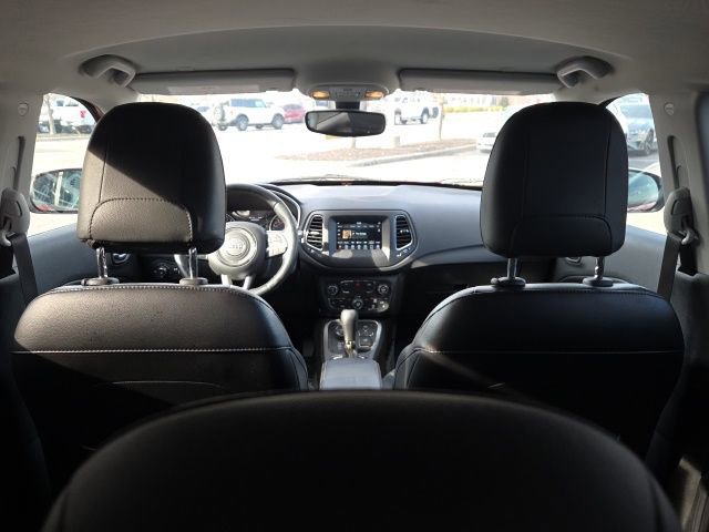 Used 2020 Jeep Compass Latitude w/ Cold Weather Group image 8