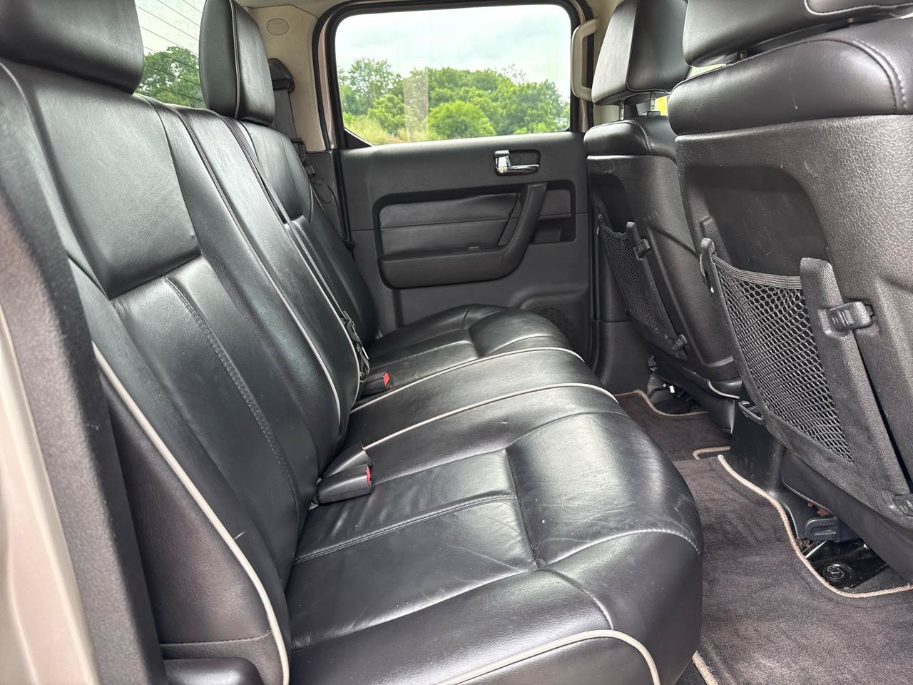 Used 2009 HUMMER H3T Alpha AWD/4WD image 23