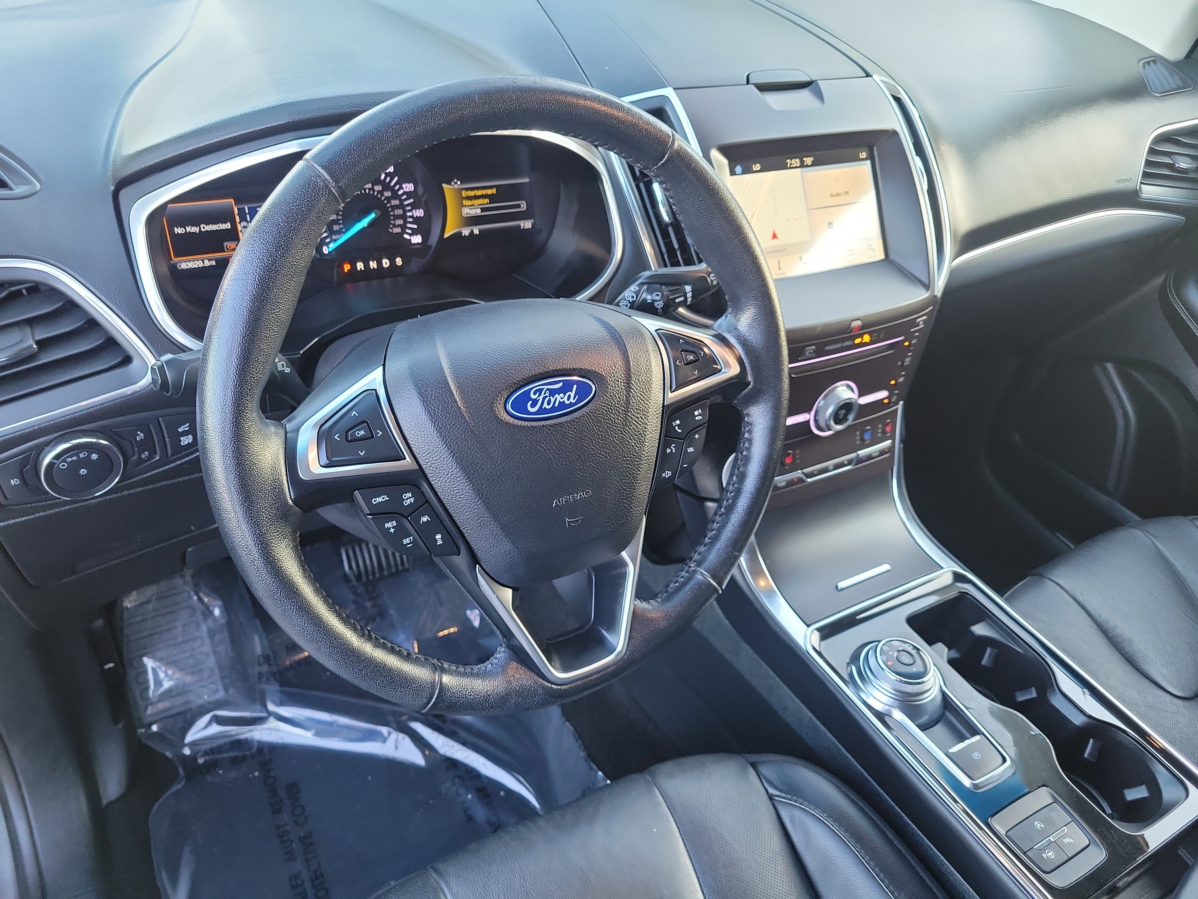 Used 2019 Ford Edge Titanium w/ Equipment Group 301A FWD image 15