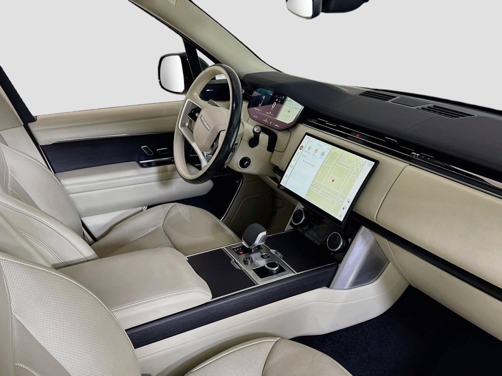 Used 2023 Land Rover Range Rover SE AWD/4WD image 29