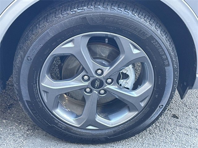 Used 2024 Ford Escape ST-Line image 28