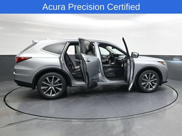 Used 2026 Acura MDX w/ Technology Package FWD image 41