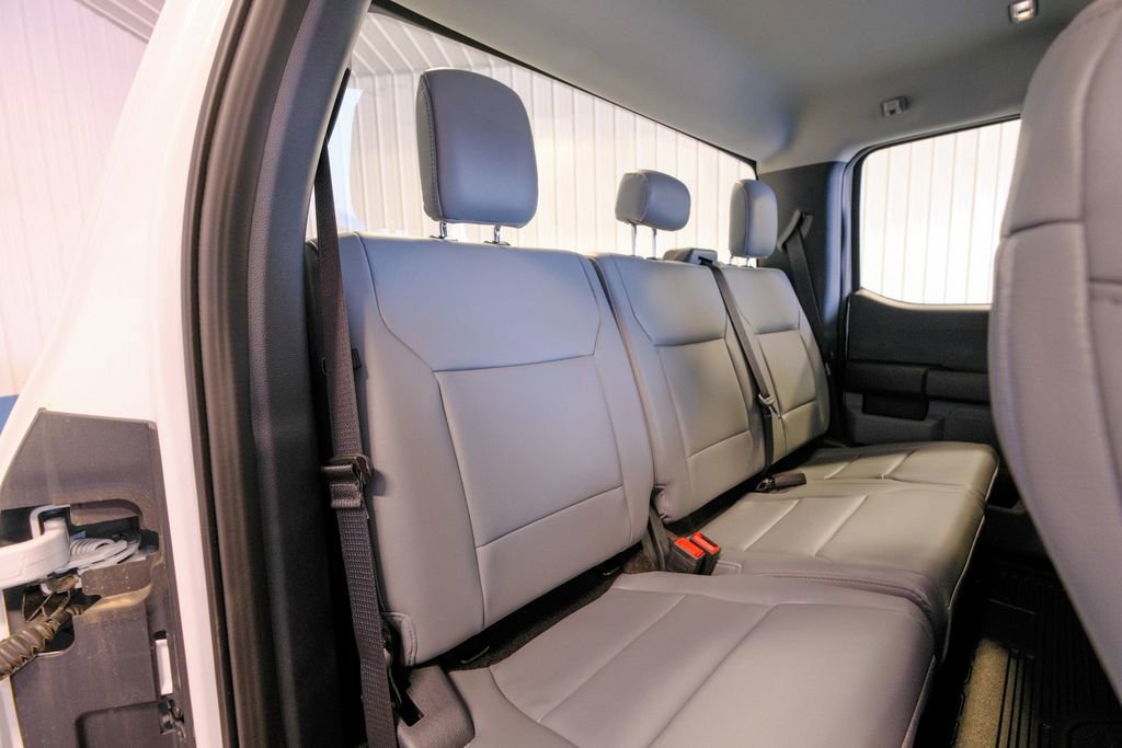New 2025 Ford F250 XL w/ XL Chrome Package image 22