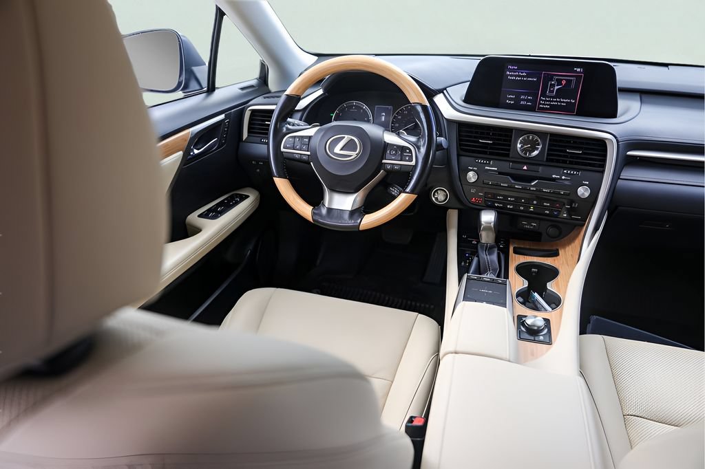 Used 2021 Lexus RX 350L FWD w/ Premium Package image 29