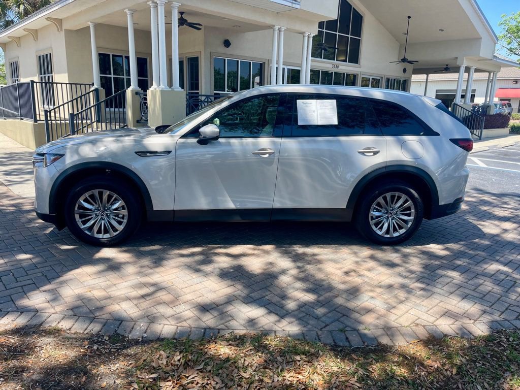Used 2025 MAZDA CX-90 3.3 Turbo w/ Preferred Package AWD/4WD image 2