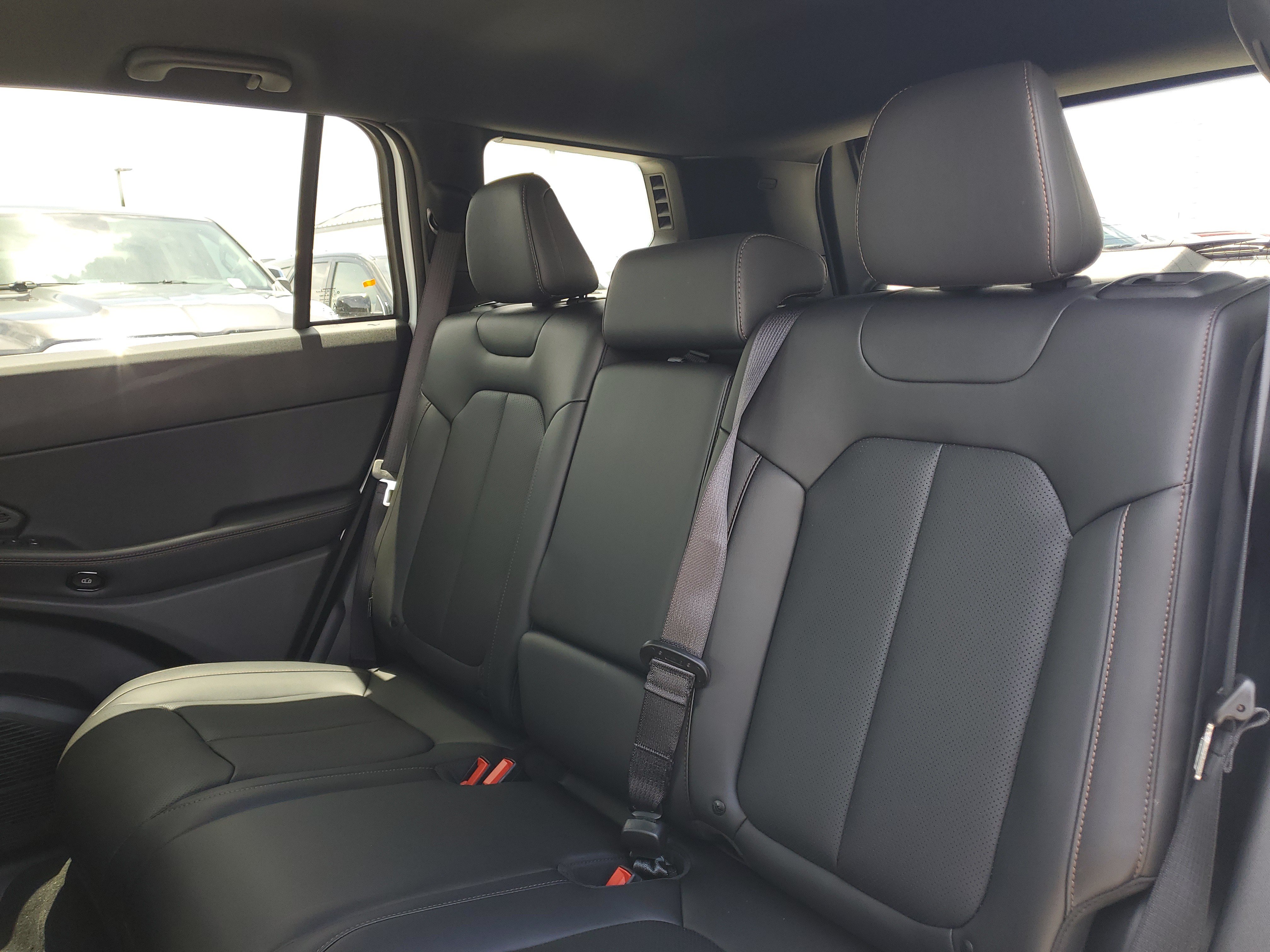 New 2026 Jeep Cherokee Limited AWD/4WD image 8