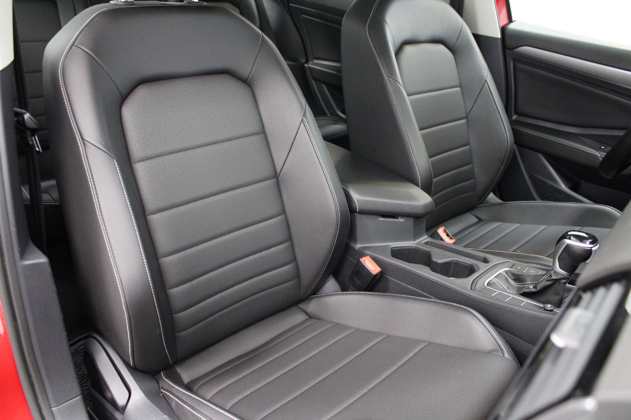 Used 2023 Volkswagen Jetta SE image 25