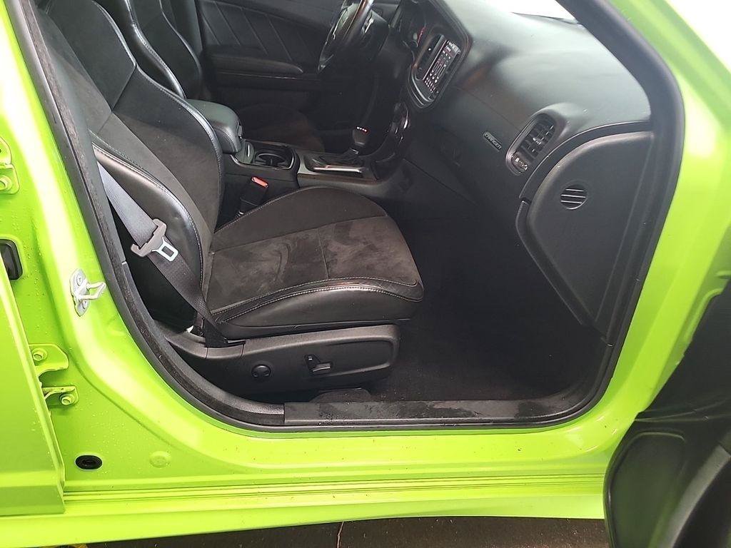 Used 2023 Dodge Charger R/T w/ Plus Group RWD image 14