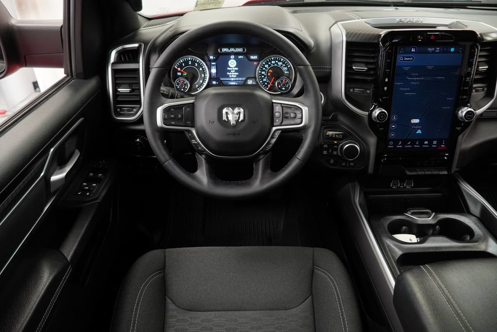 Used 2025 RAM 1500 Big Horn AWD/4WD image 24