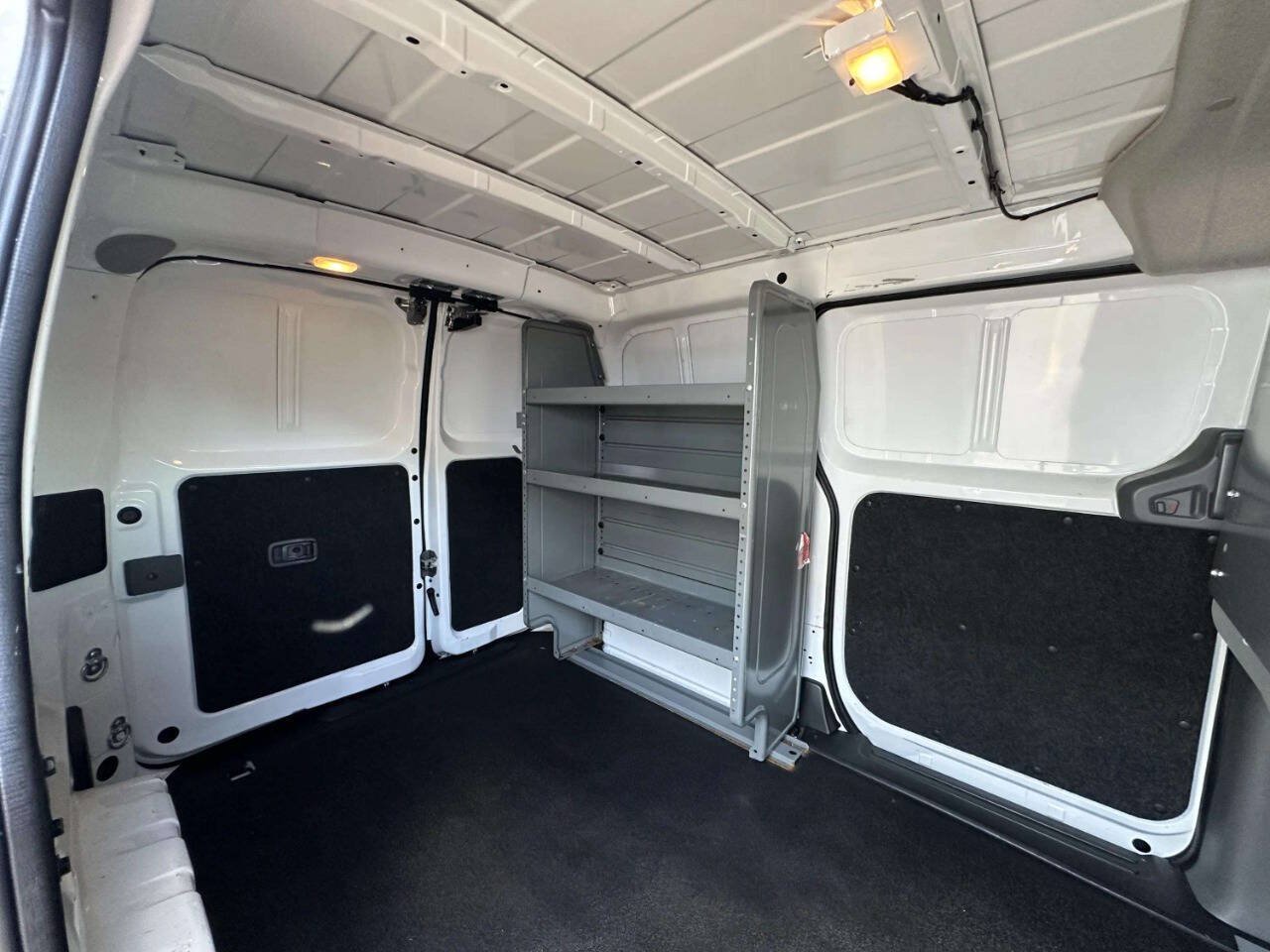 Used 2018 Chevrolet City Express LS FWD image 18