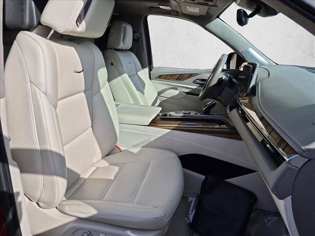 Used 2021 Cadillac Escalade ESV Premium Luxury Platinum AWD/4WD image 23