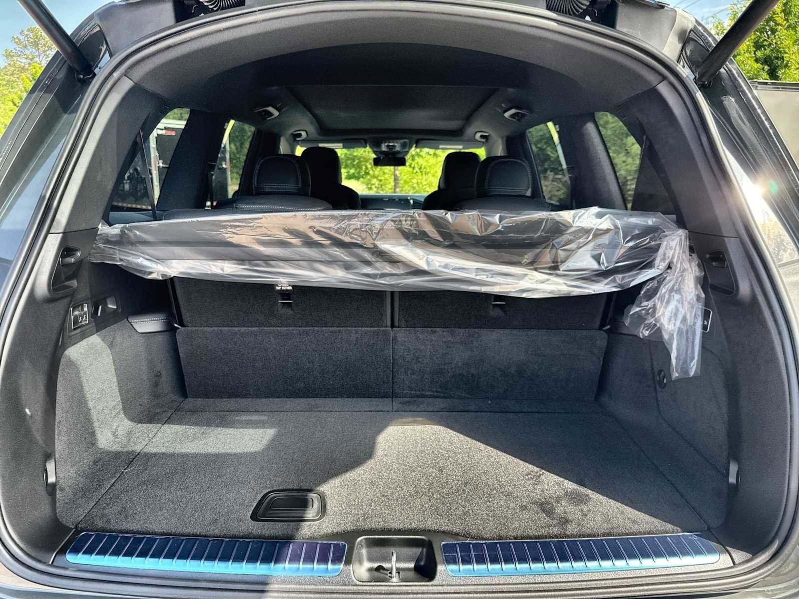 New 2026 Mercedes-Benz GLS 450 4MATIC image 17