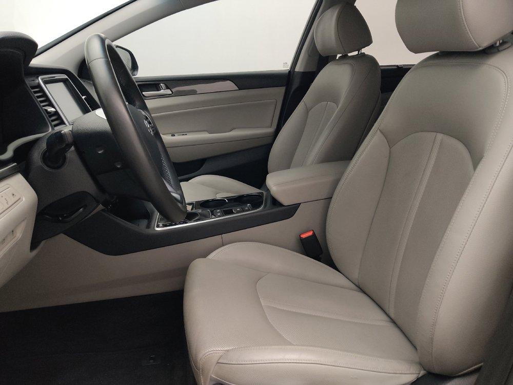 Used 2018 Hyundai Sonata Limited w/ Ultimate Package 02 FWD image 17