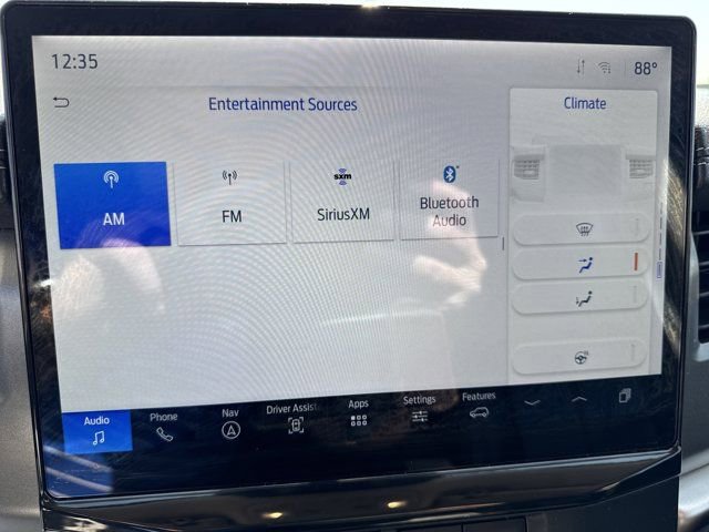 Used 2024 Ford Expedition XLT image 22