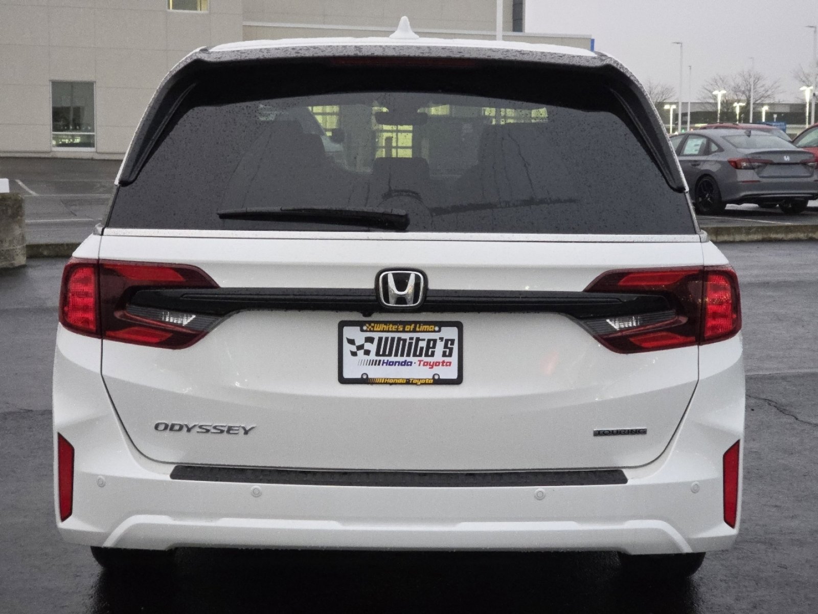 New 2026 Honda Odyssey Touring image 18