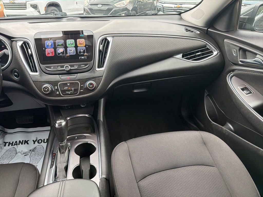 Used 2018 Chevrolet Malibu LT FWD image 21